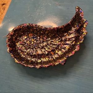 Angel wing resin jewlery holder